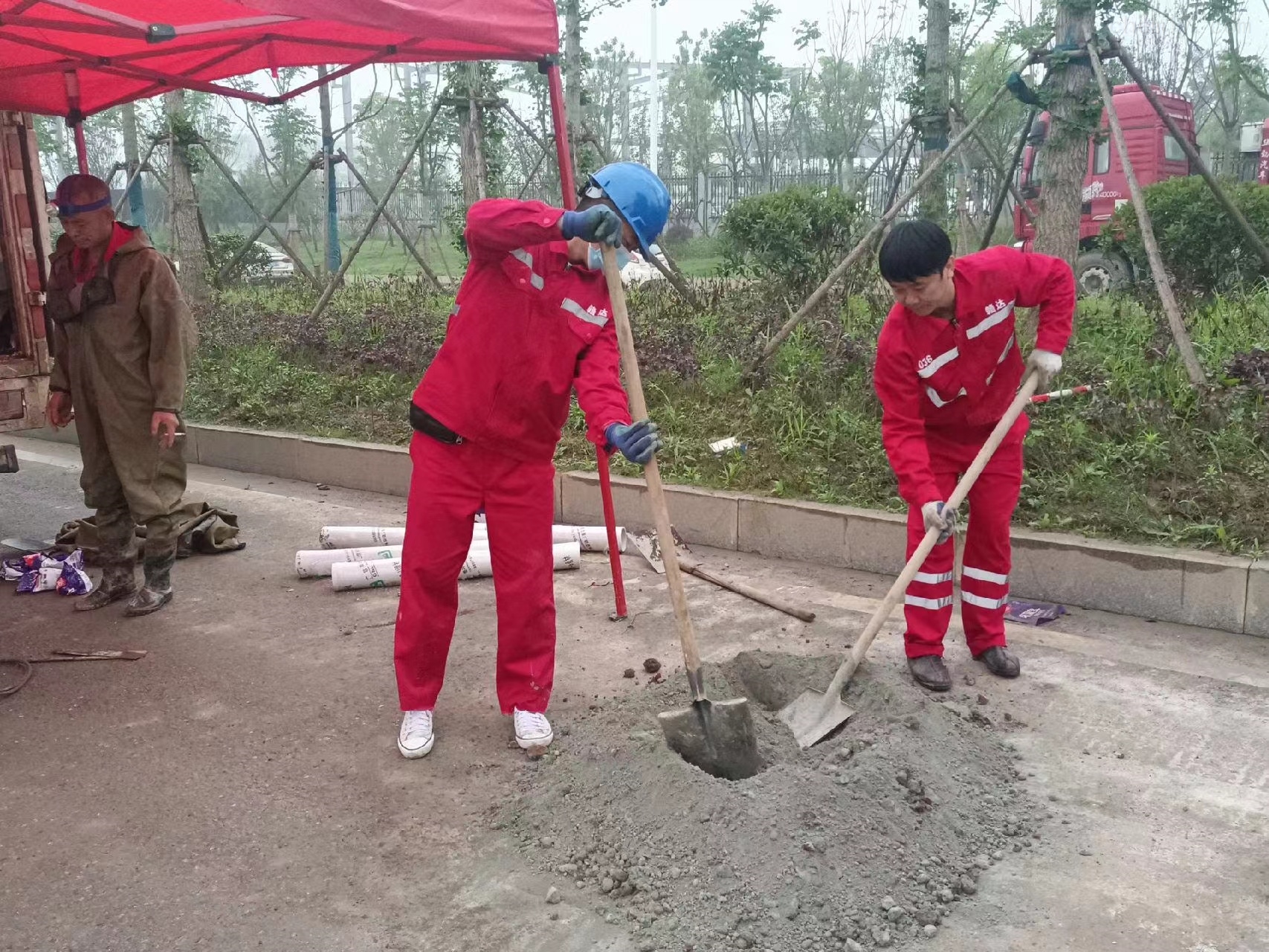 灵寿管道疏通哪家好】及时进行市政管道清淤